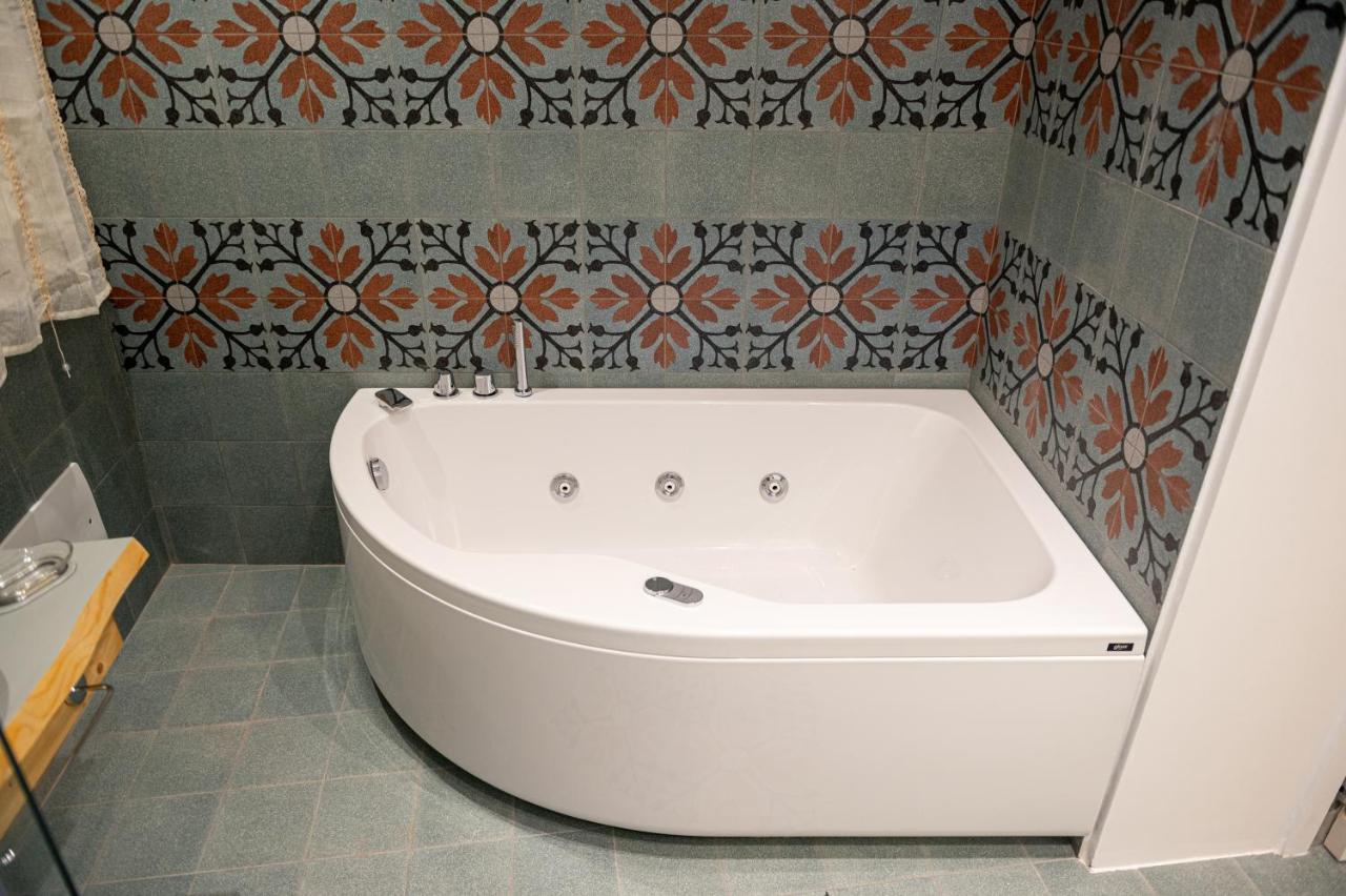 Ursino'S Luxury Bed & Breakfast Catania Bagian luar foto